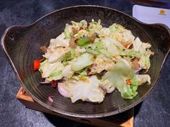 干锅手撕包菜-有家生煎(三里屯店)