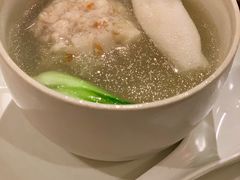 蟹粉狮子头-湖滨28中餐厅·西湖宴·杭州君悦酒店