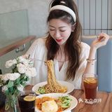 你们肯定猜不到我在哪里吃面！