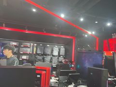 -ROG玩家国度(美罗城店)