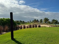 -海南鉴湖蓝湾高尔夫球会