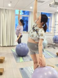 -爱尔乐美孕产瑜伽·普拉提