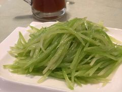 清炒莴笋丝-东四民芳餐厅(世茂工三店)