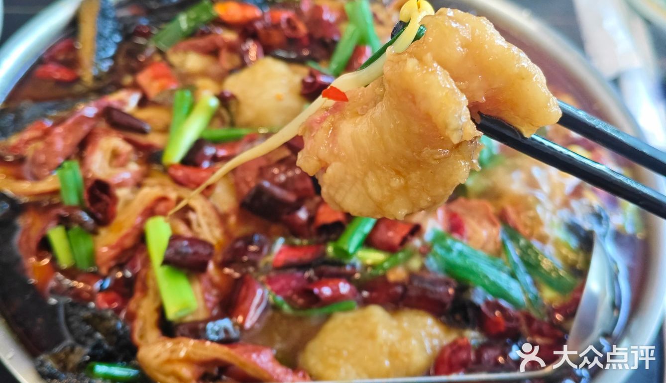 坐标南宫📍值得三刷的宝藏餐馆-鱼杂锅封神！