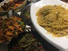 -吴记酱骨炖菜馆(康安路店)