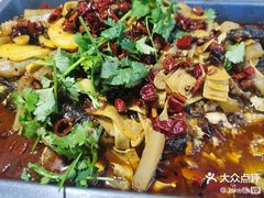 -诸葛烤鱼(海盐天宁寺路店)