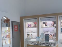 -大连何氏眼科医院