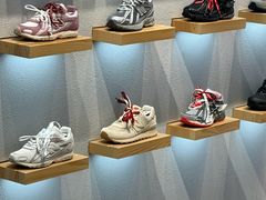 -New Balance(民盈·国贸城店)