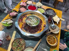 -正南齊北重庆老火锅(光华村直营店)