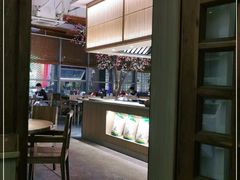 -蜜桃餐厅·伴山(湖滨商业街店)