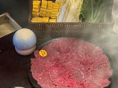 鲜切黄牛肉-芸鲜季·云南野生菌餐厅· 云南风物味研社(闵行店)