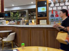 -鹏城人家海鲜酒家·23年老字号(较场尾店)