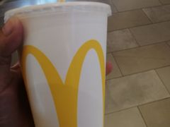 -麦当劳(城西银泰店)