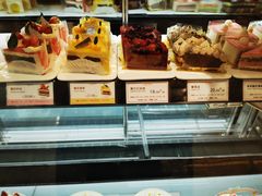 -罗森尼娜(德思勤店)