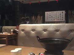 卡座-名羊天下陕北横山铁锅炖羊肉(博文路店)