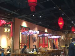 大堂-老滇山寨•云南特色菜•地方菜•民族风情歌舞表演(金碧店)