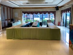-沪华海鲜大酒楼(南汇店)