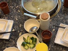 -一席地·本地鸡窝·杭帮鸡火锅(萧山银隆百货店)