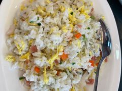 -山明水秀大饭店