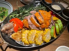 -耶里夏丽·新疆菜·家庭聚场(百联中环购物广场店)