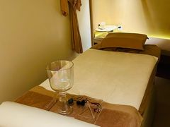 -左右Massage/Spa(长寿路店)