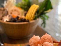 -湊湊火锅·茶憩(新中关购物中心店)