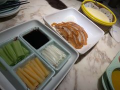 -韵秋荷(宝山龙湖天街店)