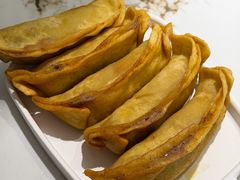 牛肉锅贴-莲湖糕团店·老秦淮小吃
