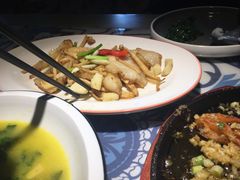 鸿运天目湖鱼头-香阁餐厅·常州菜·常州菜代表品牌(新北奥体店)