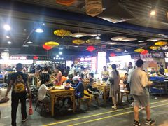 大堂-八一路好吃街(雨田商务大厦店)