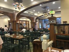 大堂-清真·玛丽亚新疆菜主题餐厅(浙江中路店)