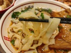 -顺溜·手工刀削面·黑金店(铜锣湾店)