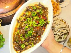 -菌海森林·非遗野生菌火锅(西山区滇池路摩根道店)