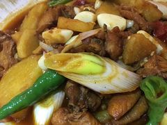 西域秘制大盘鸡-西域阿里马新疆菜·清真(桂花路店)