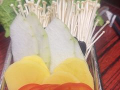 -沙胆彪炭炉牛杂煲(上海日月光广场店)