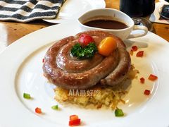 特色猪肉蜗牛盘肠配土豆饼-兰特伯爵西餐厅·啤酒屋(方庄店)