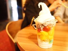 -三佰瑞冻酸奶(凯德MALL店)