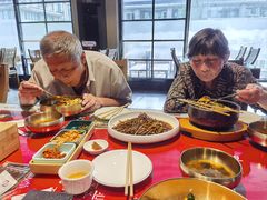 -百年石锅饭(阿里郎美食街店)
