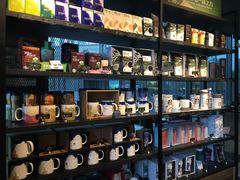 零售区-星巴克(苏州诚品店)