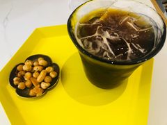 茶美式-茶是一枝花泡茶店