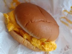 吉士炒双蛋堡-麦当劳(花桥得来速店)