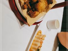 -江城小馆陕南妈妈菜·全球旅行餐厅(钟楼店)