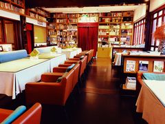 -纯真年代书吧(宝石山店)