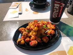 咸蛋黄焗虾球-一棠龙虾(徐家汇城开YOYO店)