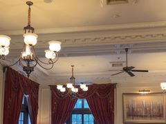 -Salon de Ville浦江汇(上海外滩华尔道夫酒店店)