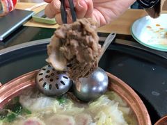 -银同牦牛肉火锅