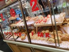 面包甜点陈列柜-山崎面包(静安久光店)