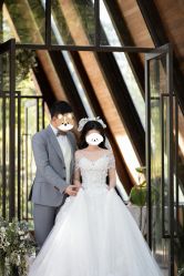 -雪中彩影婚纱摄影·微光艺术中心