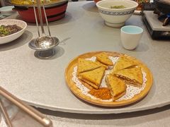 -有红鸡毛店·川菜(建设路店)