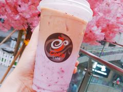 莓莓拿铁咖啡-CoCo都可(东城国贸店)